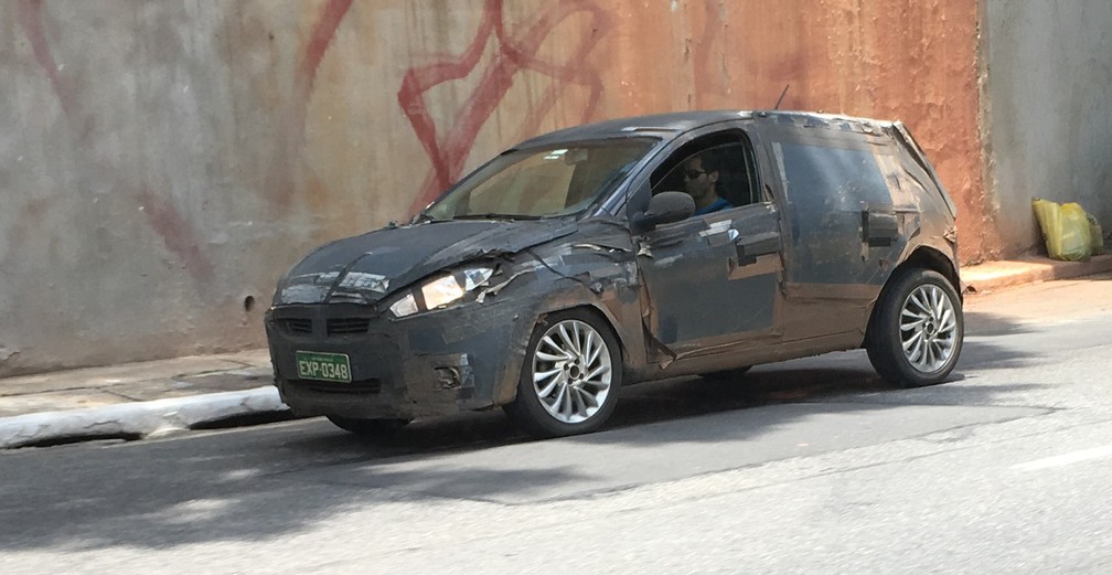 'Mula' do Fiat X6H rodando em São Paulo — Foto: André Paixão/G1