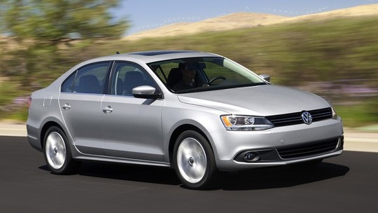 Recall da VW envolve Passat, Jetta, Tiguan, CC e Eos por falha no airbag
