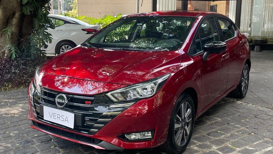 Nissan Versa 2025 estreia versão SR com apelo esportivo; veja preços