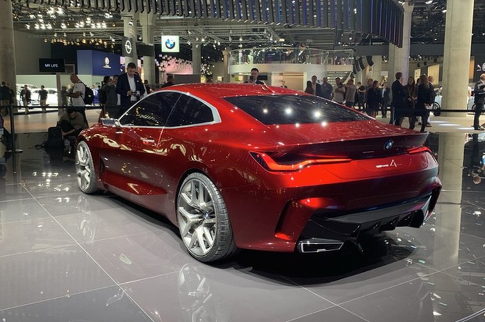 BMW Concept 4 servirá de inspiração para os próximos modelos da marca (Foto: Raphael Panaro/Auto News Brasil) — Foto: Auto Esporte