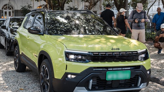 Jeep Avenger com novo visual é revelado no Brasil