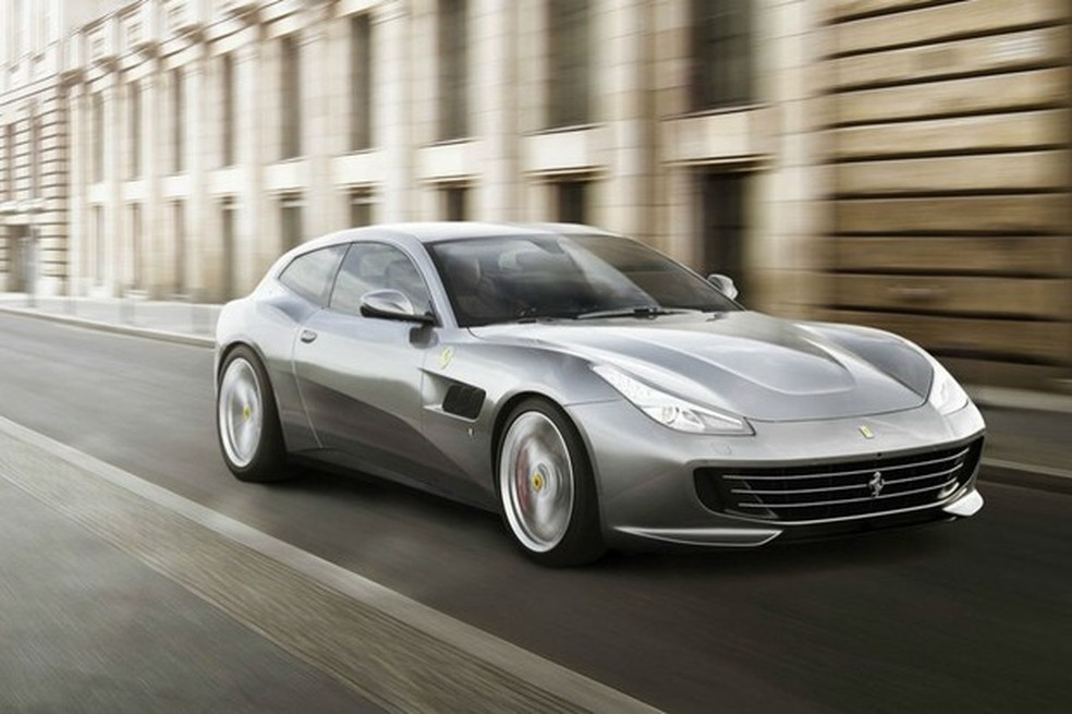 Ferrari GTC4Lusso T (Foto: Divulgação) — Foto: Auto Esporte