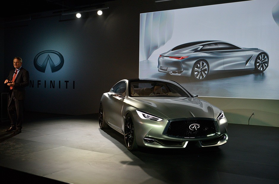 Infiniti Q60 no Salão de Detroit 2015