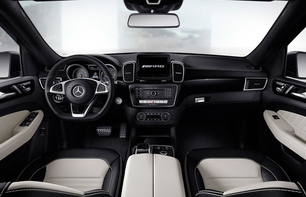 GLE 450 AMG 4MATIC Black Edition (Foto: Divulgação) — Foto: Auto Esporte