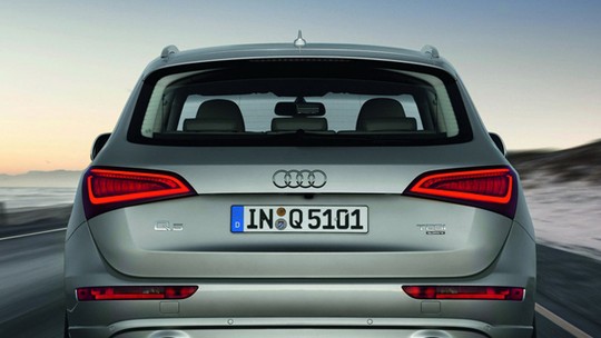 Audi faz recall de Q5 e SQ5 por problema no airbag