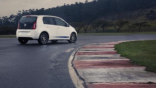Volkswagen up! TSI