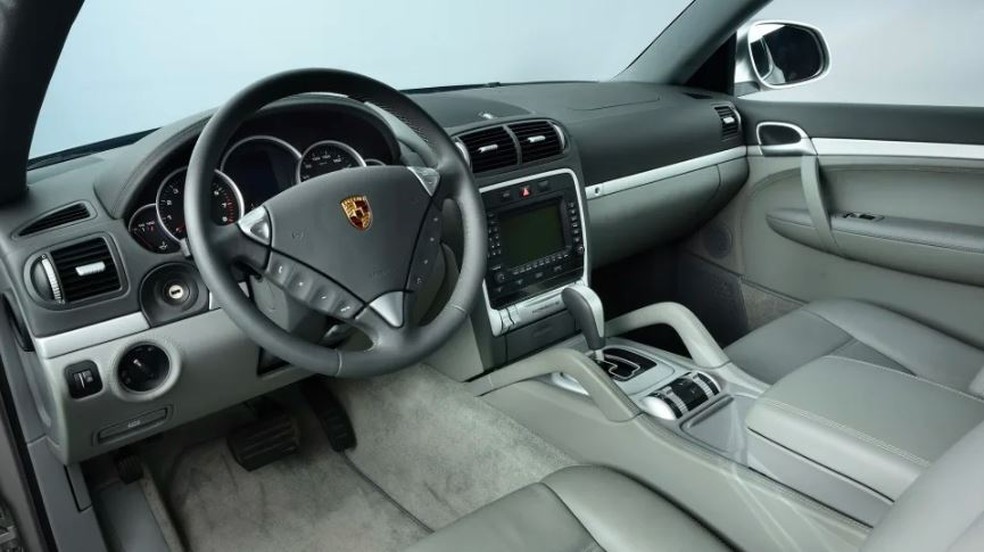 Interior era o mesmo da versão SUV — Foto: Divulgação