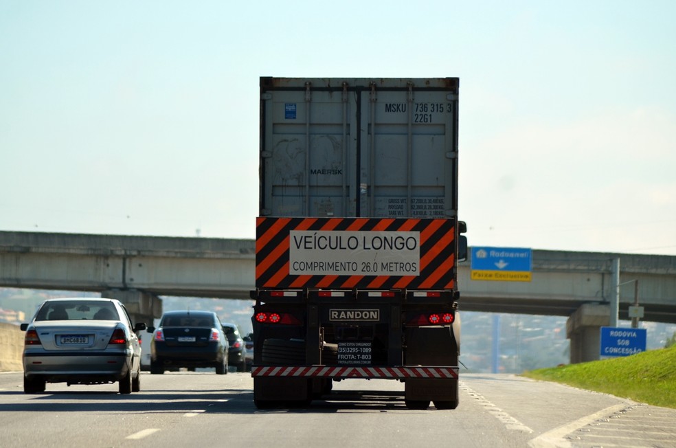A queda na produção de caminhões afetou muito o mercado em 2023 — Foto: André Schaun