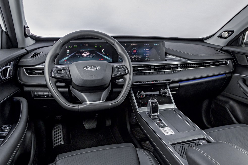 Interior do Caoa Chery Tiggo 7 tem "cara de antigamente" e precisa evoluir — Foto: Renato Durães/Auto News Brasil