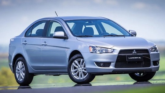 Mitsubishi Lancer: 3 versões usadas do icônico sedã a partir de R$ 53 mil