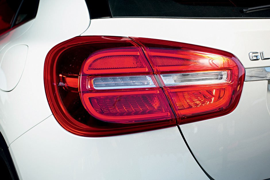 Mercedes-Benz GLA 200