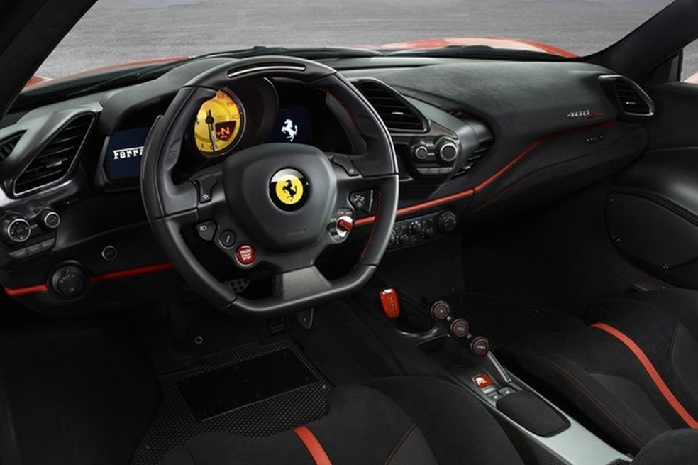 Ferrari 488 Pista (Foto: Divulgação) — Foto: Auto Esporte