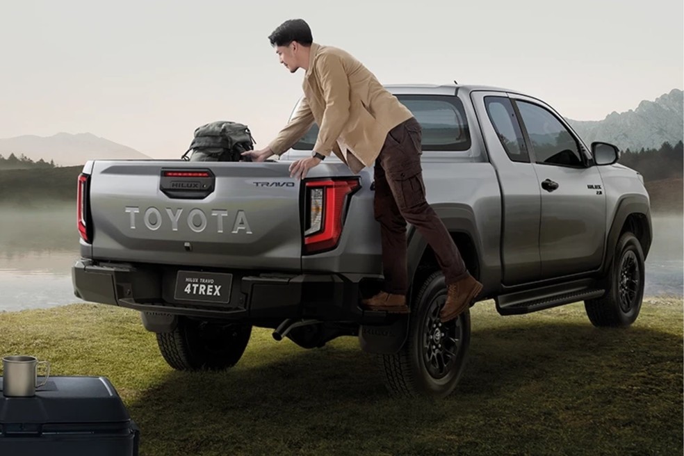 Toyota Hilux 2026 tem nova tampa da caçamba — Foto: Divulgação/Toyota