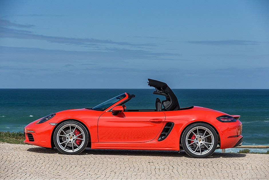 Porsche 718 Boxster S