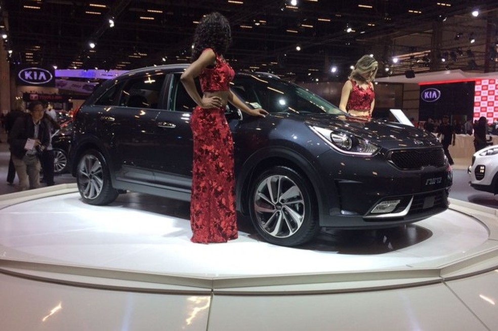 Kia Niro no Salão do Automóvel (Foto: Guilherme Blanco Muniz / Auto News Brasil) — Foto: Auto Esporte