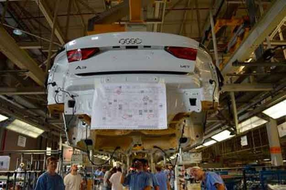 Audi A3 Sedan sendo montado na fábrica de São José dos Pinhais (PR) (Foto: Reprodução) — Foto: Auto Esporte