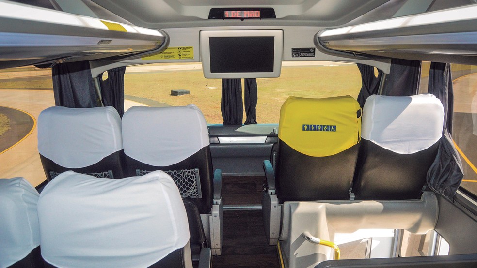 Mercedes O 500 RSD 6X2 — Foto: André Schaun
