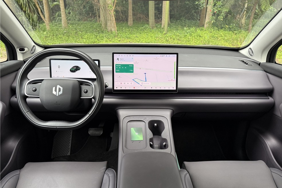 Peinel do Leapmotor C10 não deixa mentir a sua origem chinesa; é um design genérico — Foto: Cauê Lira/Auto News Brasil