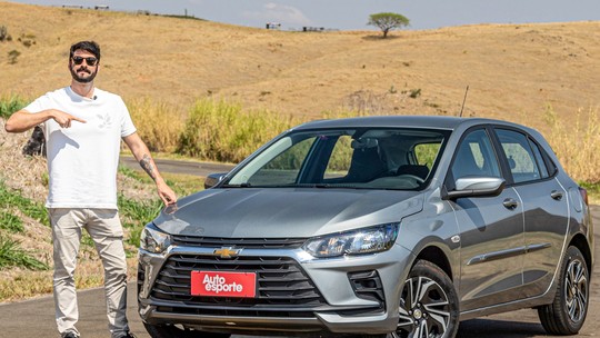 Vídeo: Chevrolet Onix 1.0 MT 2026, versão básica de R$ 100 mil faz 19,7 km/l