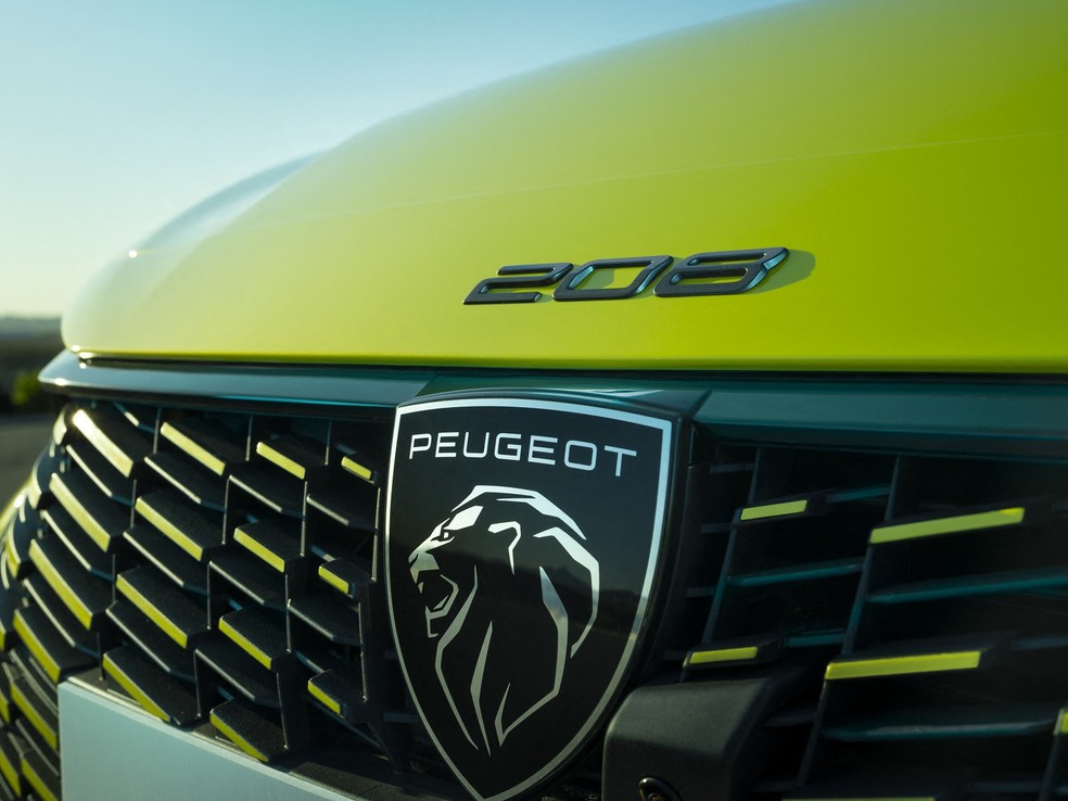 Novo logotipo da Peugeot traz agora apenas a cabeça do leão — Foto: Divulgação