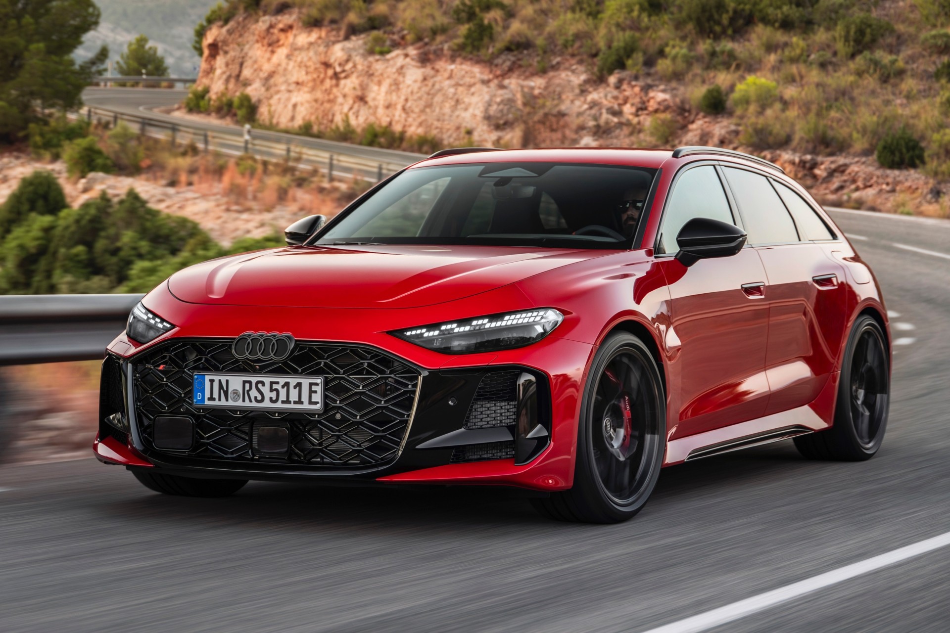 Novo Audi RS5 de 639 cv é o primeiro esportivo híbrido da história da marca