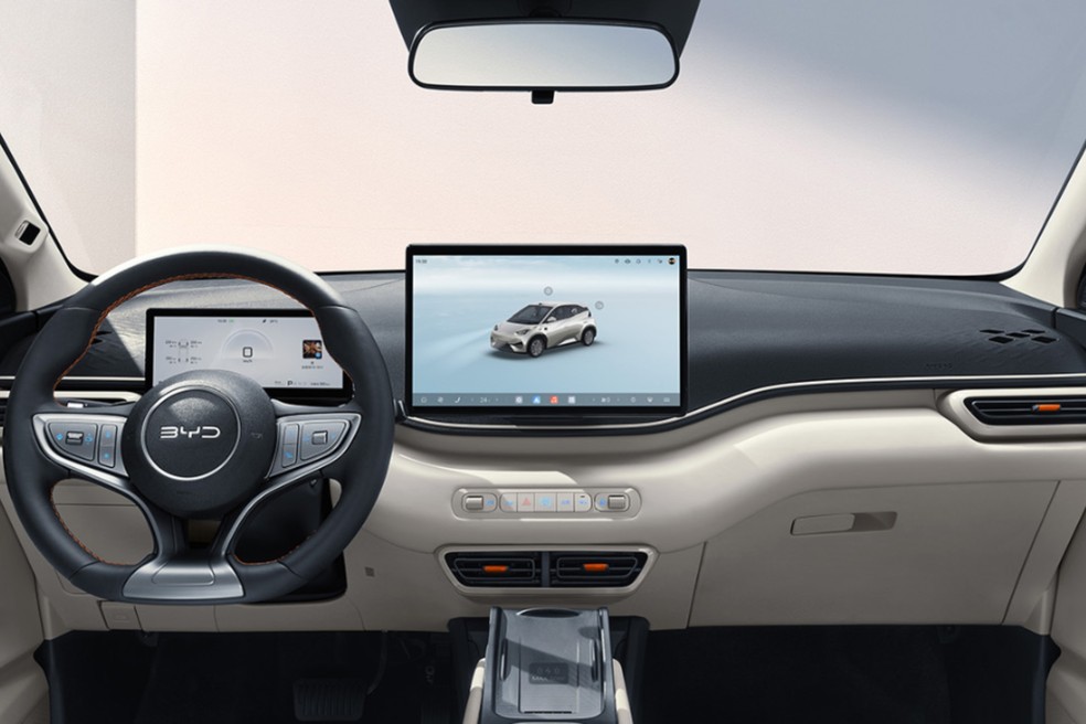 Dolphin Mini 2026 teve interior atualizado na China — Foto: BYD