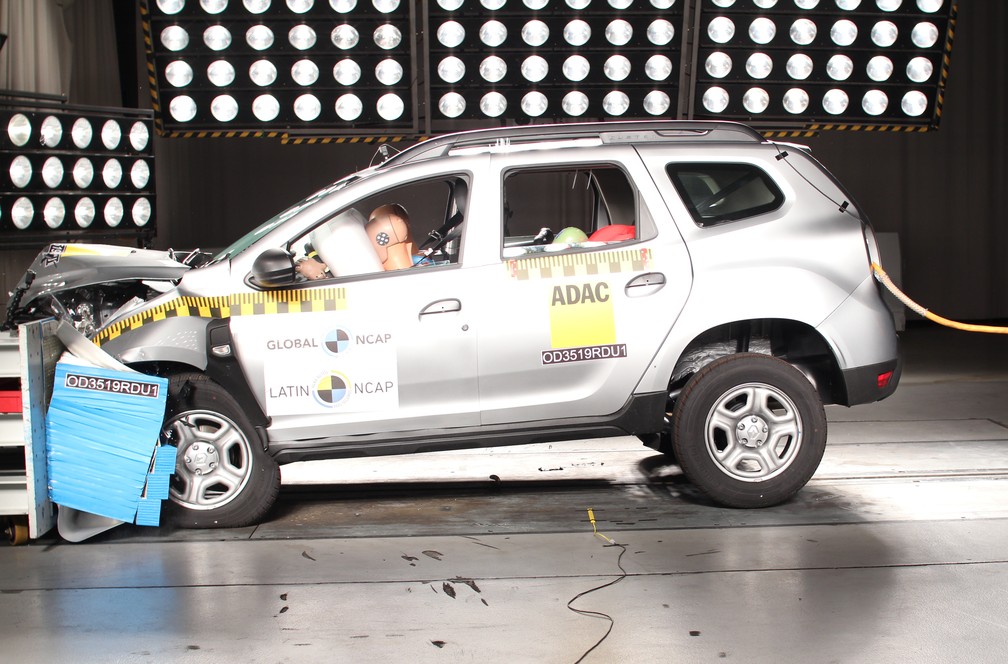 Renault Duster nos testes de colisão do Latin Ncap — Foto: Divulgação/Latin Ncap