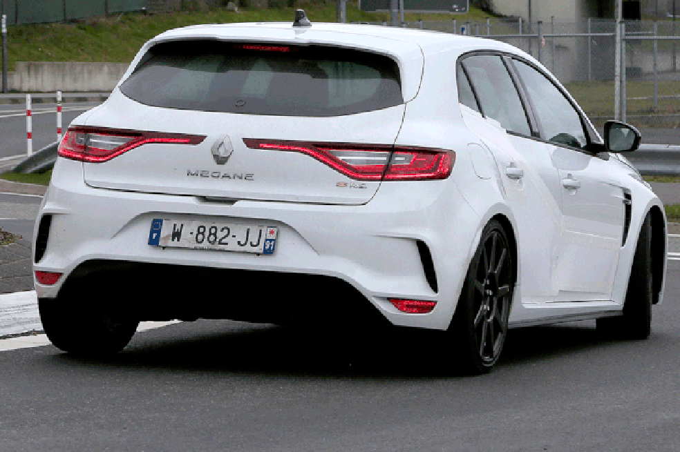 Megane RS Trophy será lançado ainda esse semestre (Foto: AutoMedia/Auto News Brasil) — Foto: Auto Esporte