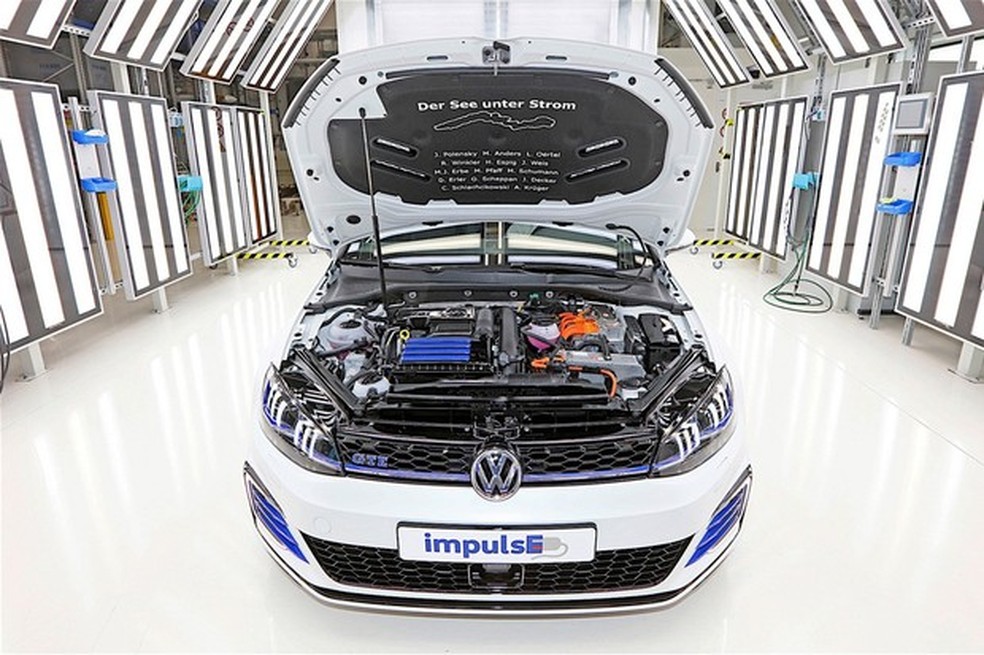 Estudantes criam Volkswagen Golf GTI híbrido (Foto: Divulgação) — Foto: Auto Esporte