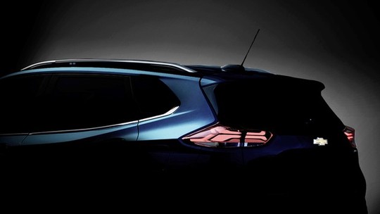 Chevrolet começa a mostrar o visual do novo Tracker (como se precisasse)