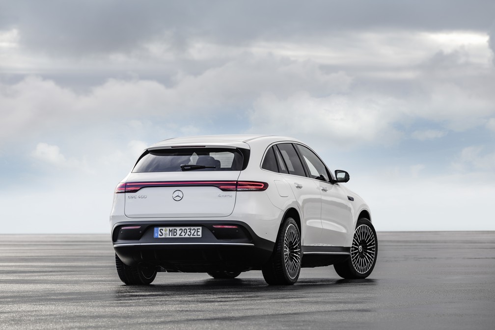 Mercedes-Benz EQC — Foto: Divulgação