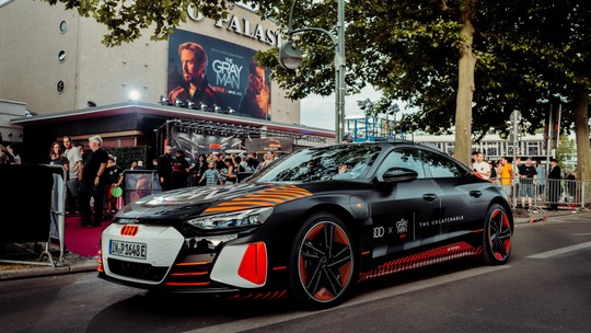 Carros da Audi estarão no filme "Agente Oculto", da Netflix, que tem até brasileiro no elenco