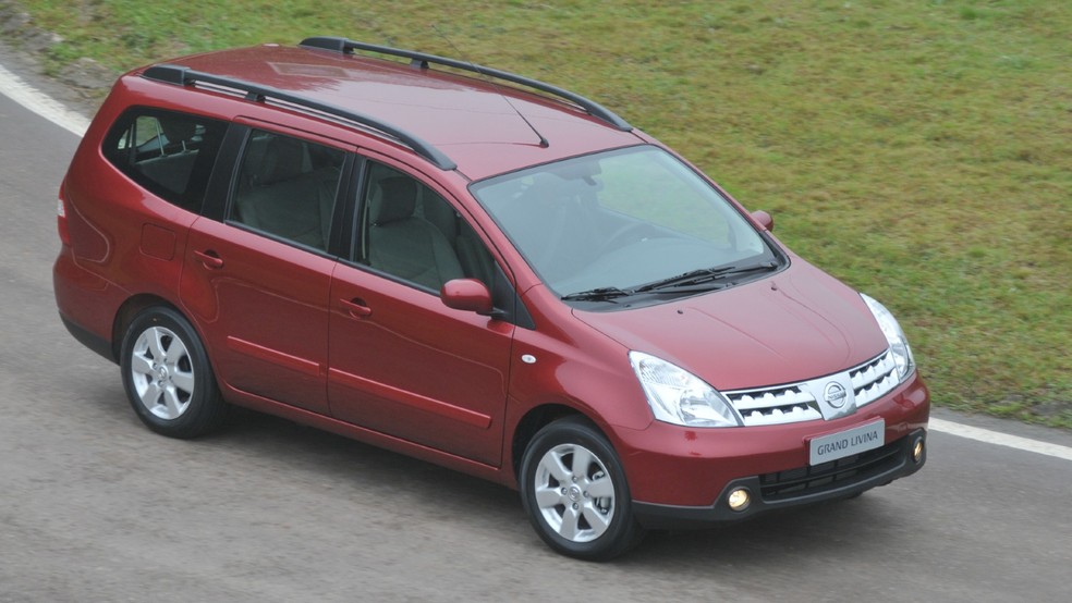 Nissan Grand Livina é um carro bem espaçoso — Foto: Divulgação