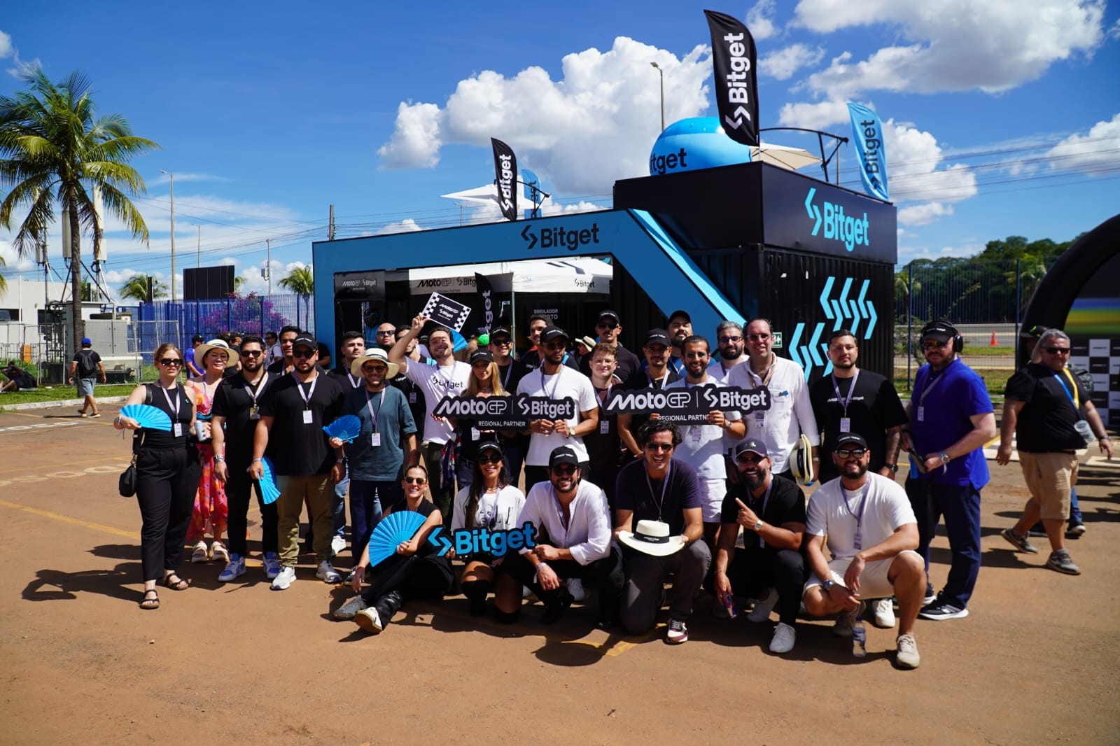 Traders e influenciadores vivenciam os bastidores do retorno da MotoGP ao Brasil
