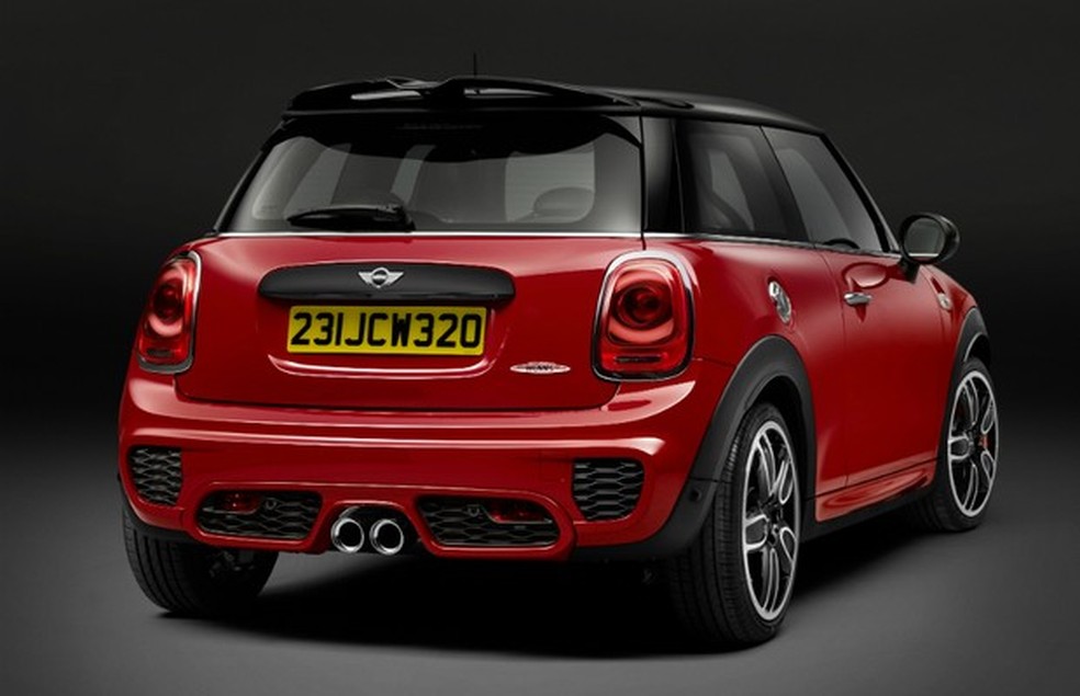 Mini John Cooper Works 2015 (Foto: Divulgação) — Foto: Auto Esporte