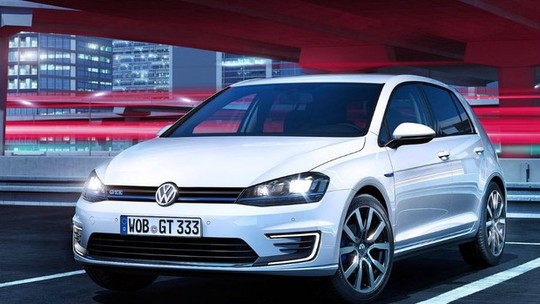 Volkswagen testa Golf GTE híbrido plug-in no Brasil