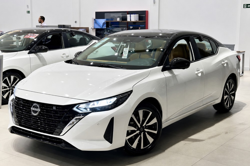 Nissan Sentra vende pouco mesmo com descontos de mais de R$ 30 mil