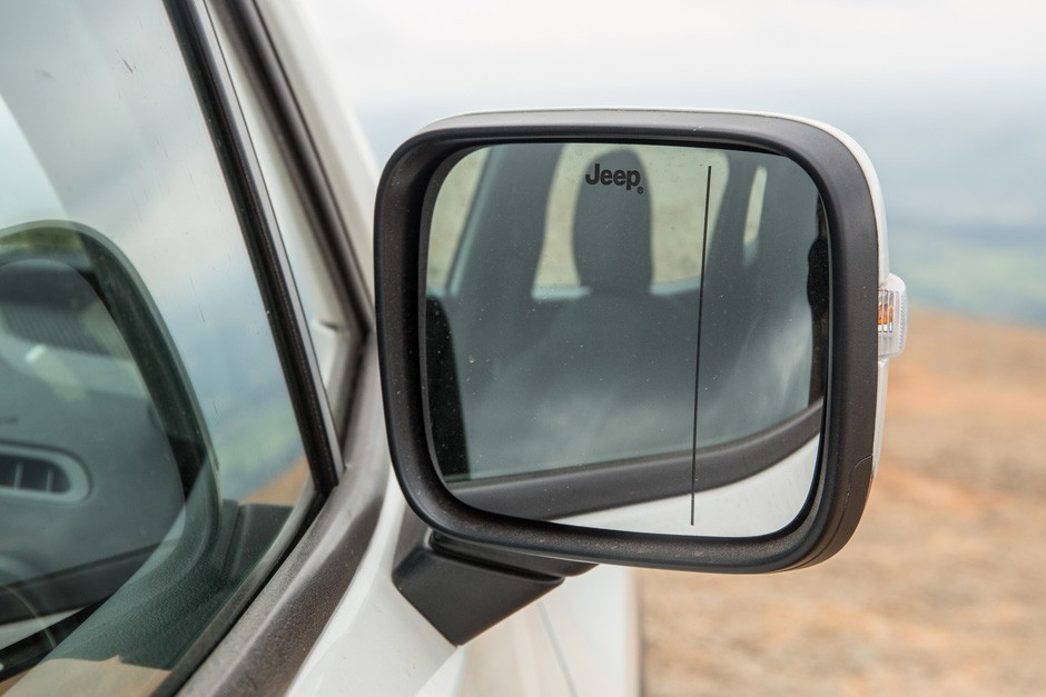 Comparativo: Honda HR-V enfrenta Jeep Renegade