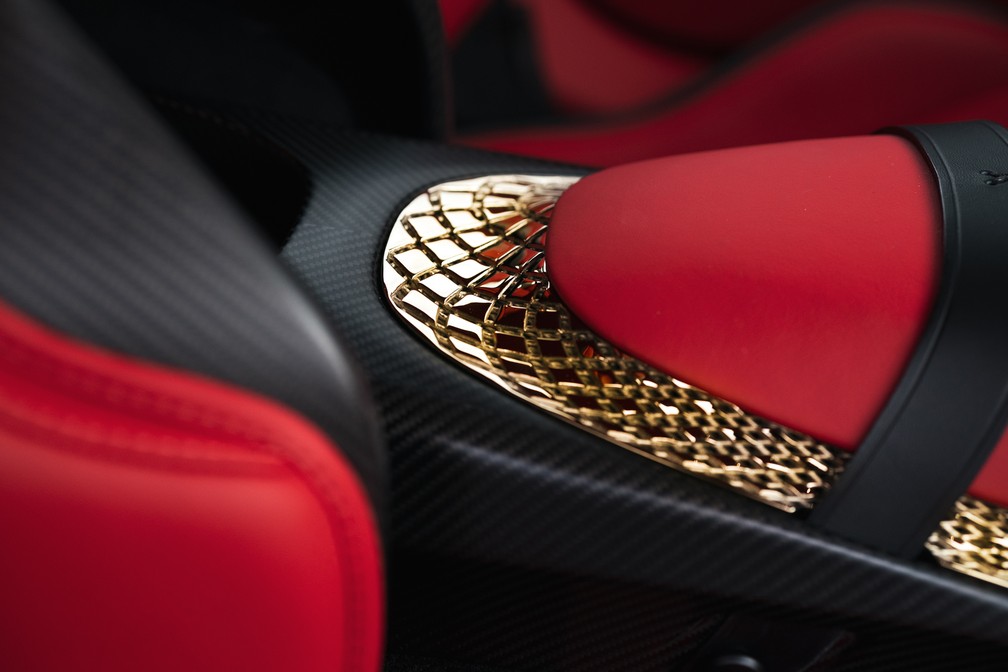 Aston Martin DBS GT Zagato — Foto: Divulgação