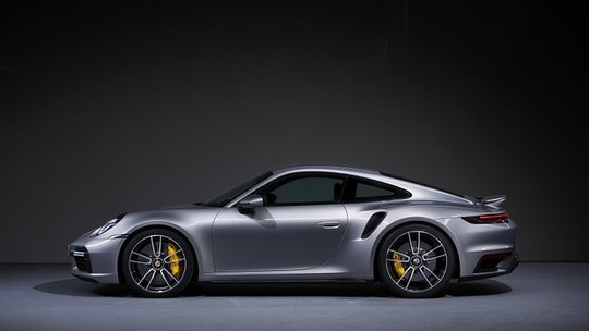 Novo Porsche 911 Turbo S é um míssil de 650 cv e R$ 1,3 milhão