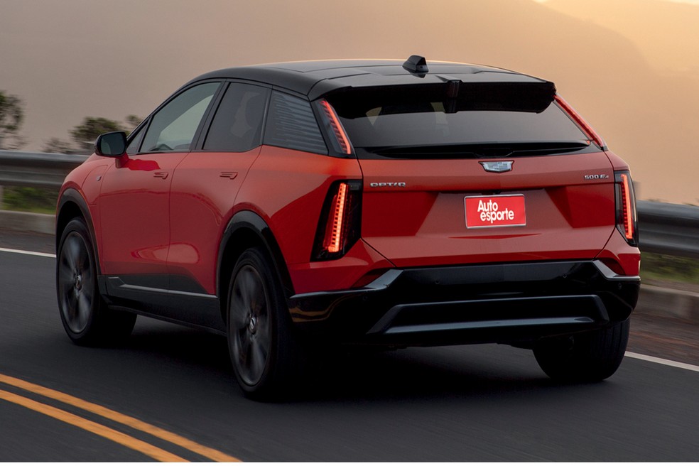 Cadillac Optiq tem 200 cv a menos que o Lyriq, mas peso e aerodinâmica o fazem cumprir o 0 a 100 km/h mais rápido — Foto: Divulgação