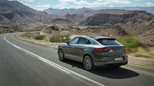 Porsche Cayenne ganha versão com carroceria ‘cupê’