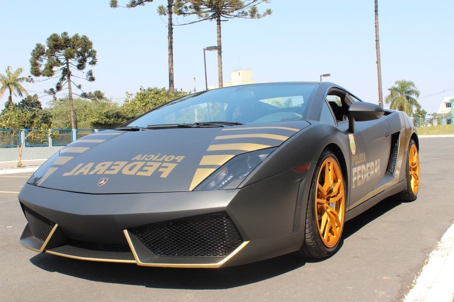 Lamborghini Gallardo apreedinda por Polícia Federal