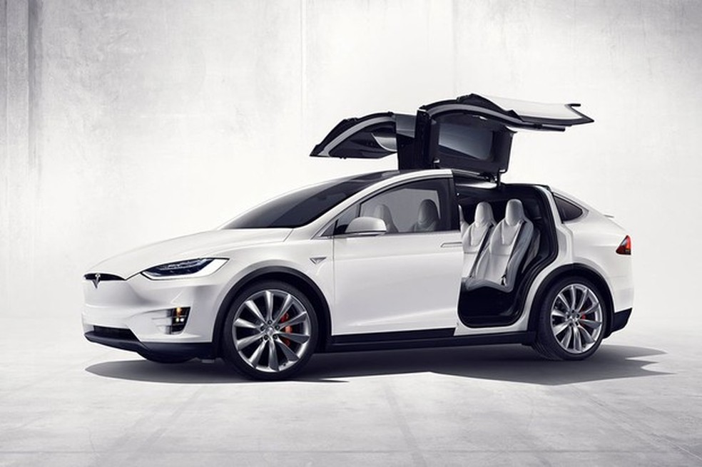 O Model X é um dos carros que pode ser testado sem contato humano (Foto: Divulgação) — Foto: Auto Esporte