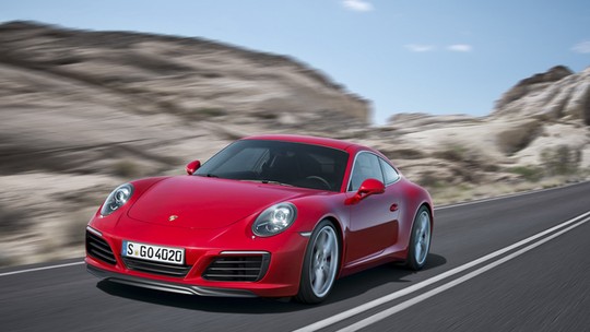Porsche revela facelift do 911 Carrera