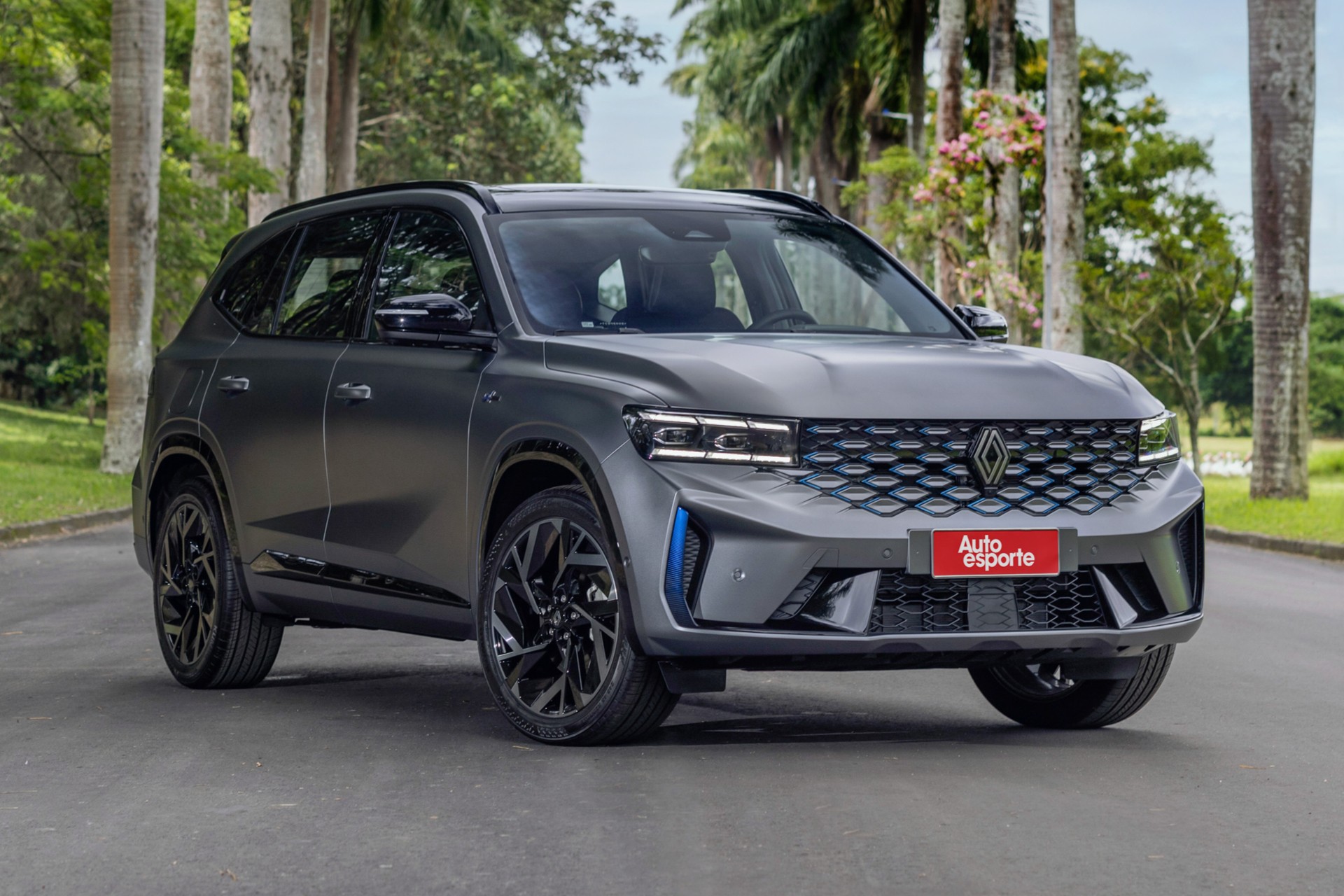 Teste: Renault Koleos híbrido impressiona muito mais no luxo que no consumo