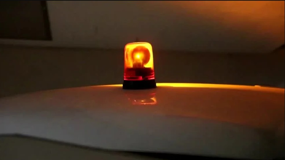 Luz âmbar é permitida para alguns tipos de serviços — Foto: Reprodução