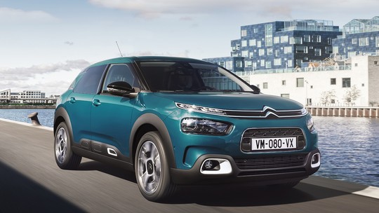 Citroën confirma que vai produzir o C4 Cactus no Brasil no 2º semestre Citroën confirma que vai produzir o C4 Cactus no Brasil no 2º semestre
