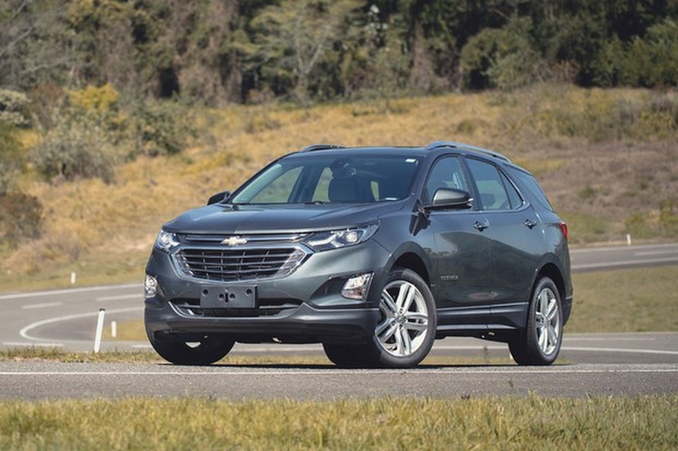 Estilo do Equinox lembra o Cruze e fica próximo do maior Traverse (Foto: Fabio Aro/Auto News Brasil) — Foto: Auto Esporte