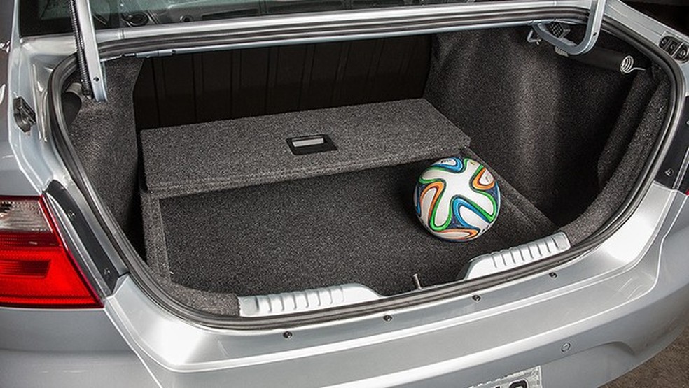 Volkswagen Voyage Seleção (Foto: Marcos Camargo/Auto News Brasil) — Foto: Auto Esporte